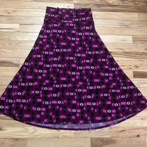 * Ladies Lularoe maxi skirt size XL